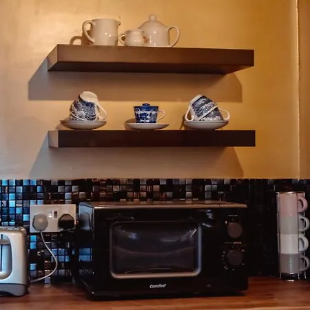 Spacious Flat With Free Parking Apartment Harrogate