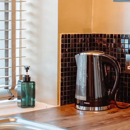 Spacious Flat With Free Parking Apartment Harrogate