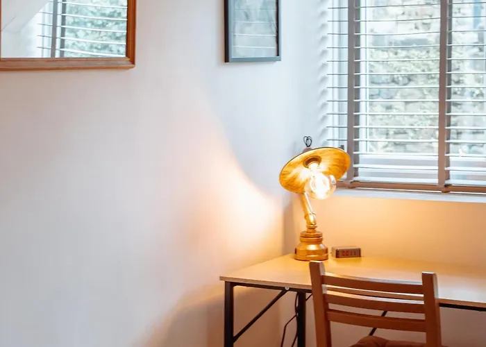 Spacious Flat With Free Parking Harrogate