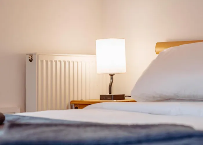 Spacious Flat With Free Parking